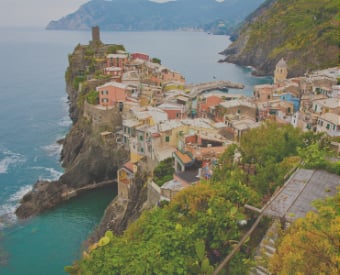 Cinque Terre 5 Villages Private Boat Cruise & Hike