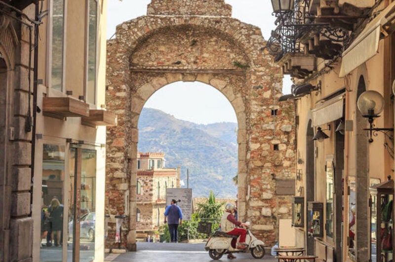 best taormina tour livtours