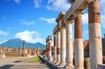 bright blue sky in pompeii