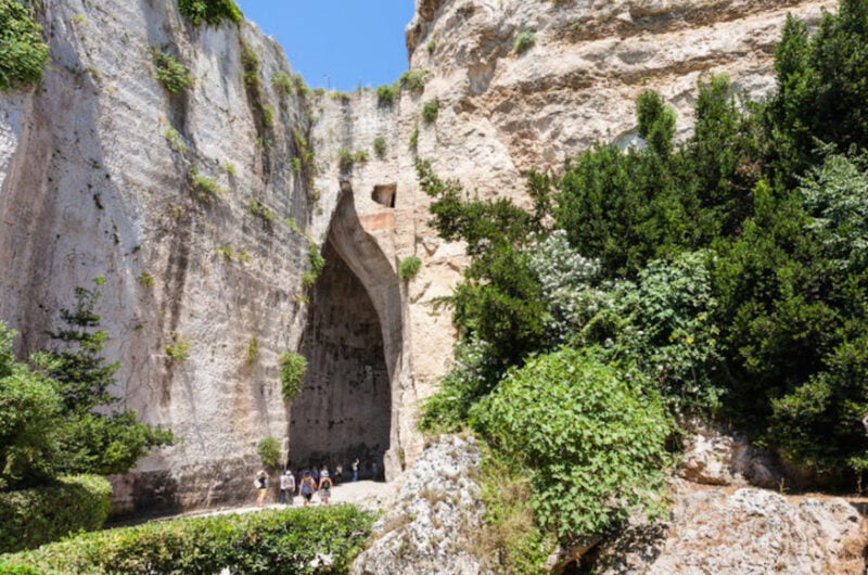 syracuse and noto livtours