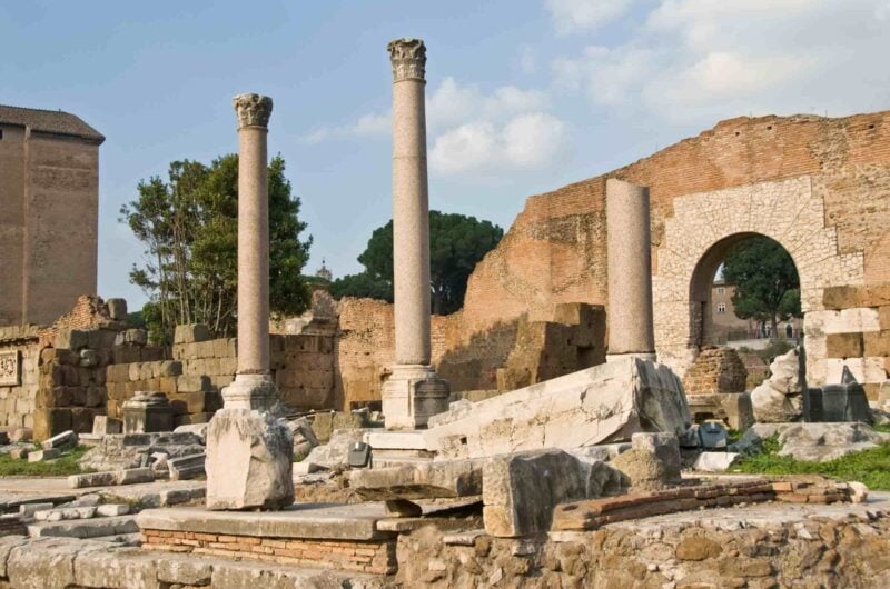 small image * Colosseum Arena Tour