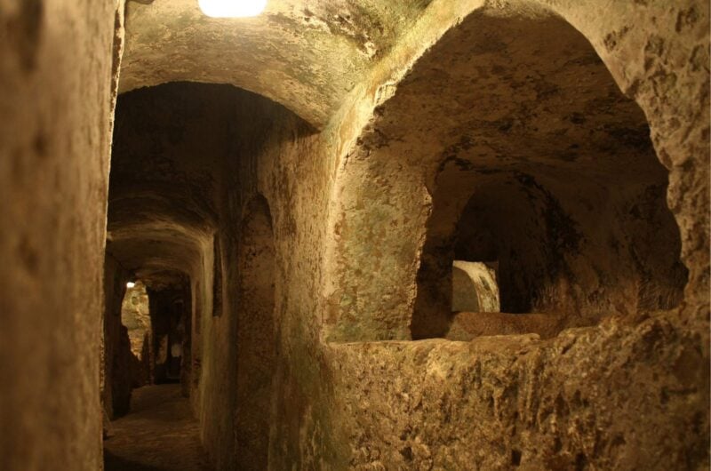 Private Catacombs Night Tour in Rome with Santa Maria Maggiore After Hours