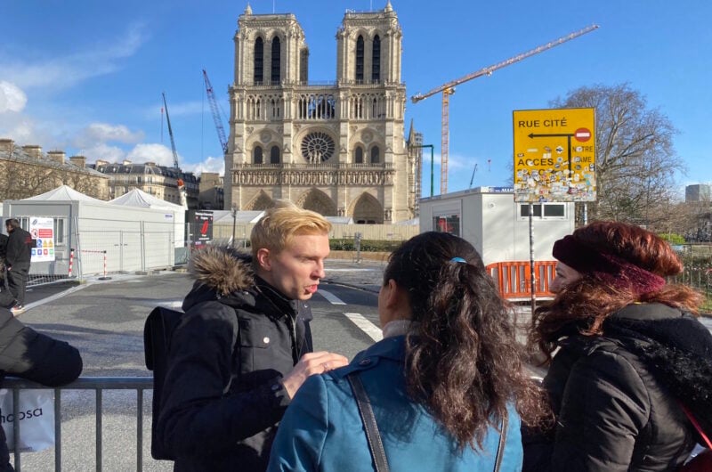 best walking tour of paris