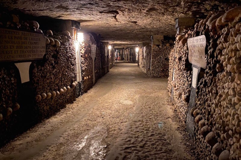 catacombs tour paris