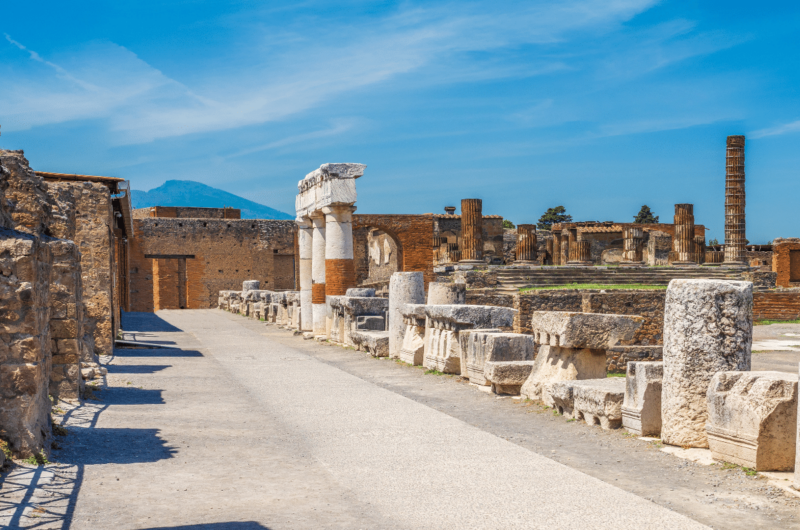 pompeii and naples tour from rome