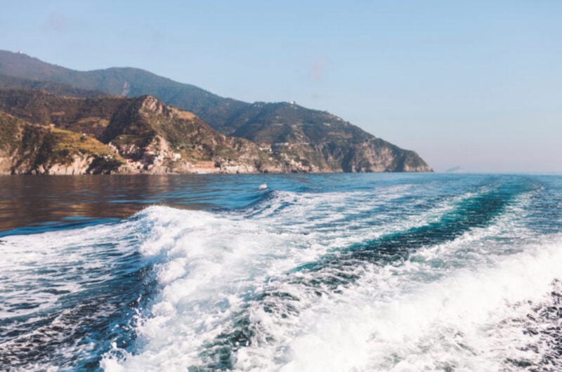 cinque terre boat tour livtours