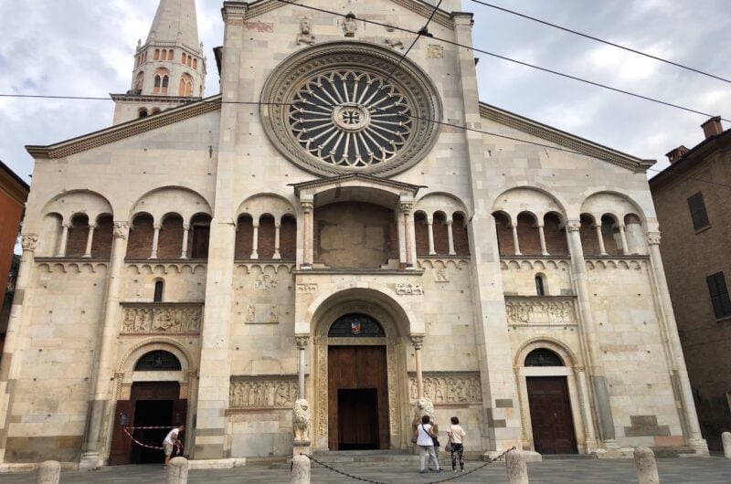 modena walking tour