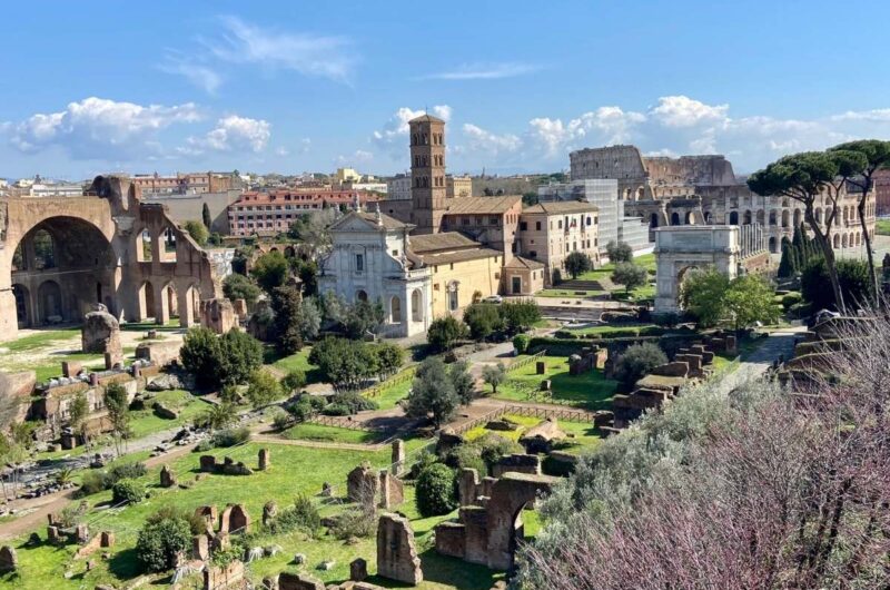 tour of roman forum and colosseum