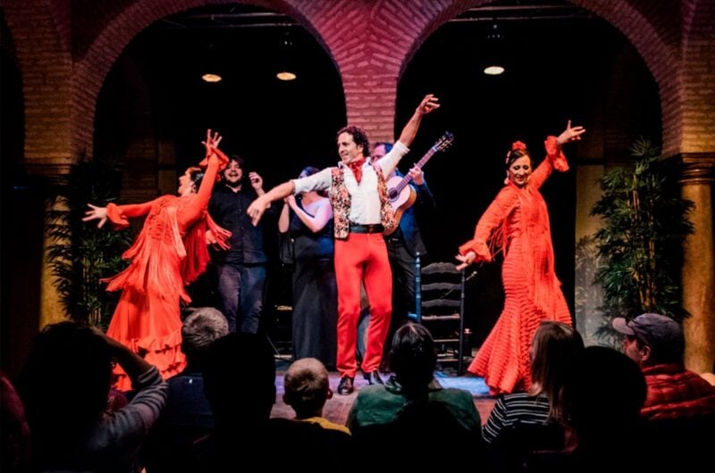 Flamenco and Tapas tour in Seville
