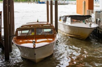 Private luxury Venice water taxi transfer from Marco Polo airport to hotel