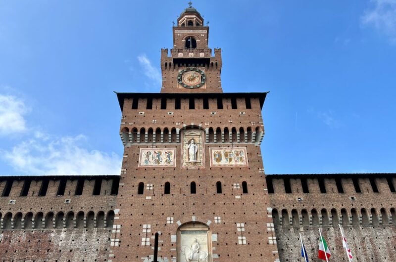 Private Milan Walking Tour with Sforza Castle