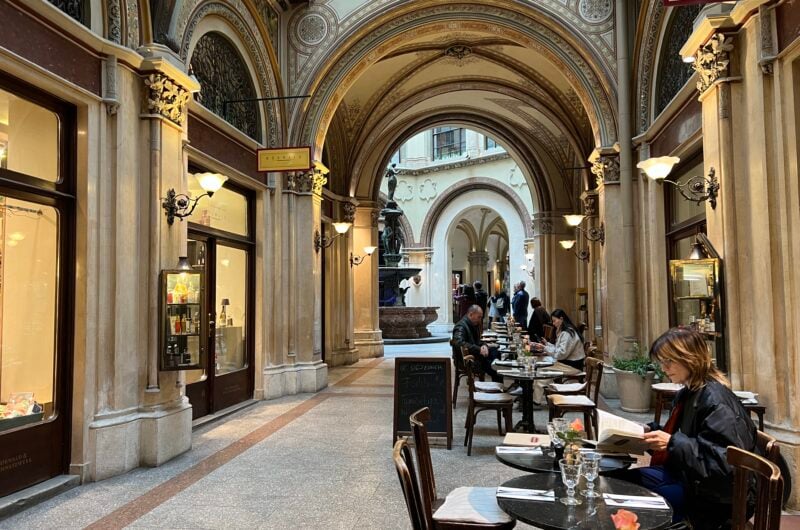 Highlights of Vienna with Cathedral Tower | Private Walking Tour LivTours