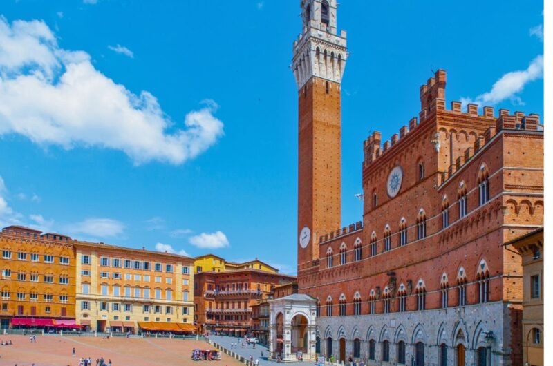 Private Siena Walking Tour with Duomo LivTours
