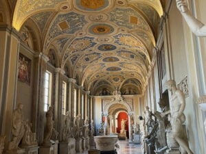 Vatican Opening Hours: When the Museums and St. Peter’s Basilica Actually Open featured image