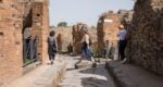 pompeii tour
