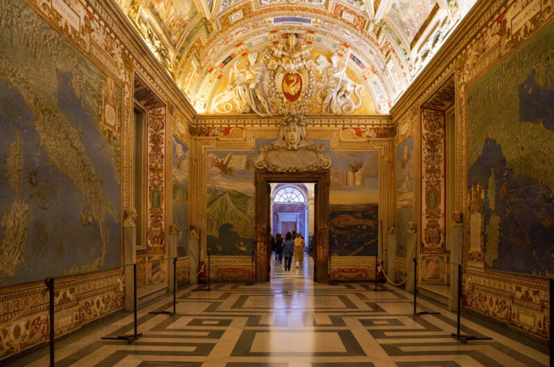 Early morning Private Vatican tour, following the Key Master as he opens for the day