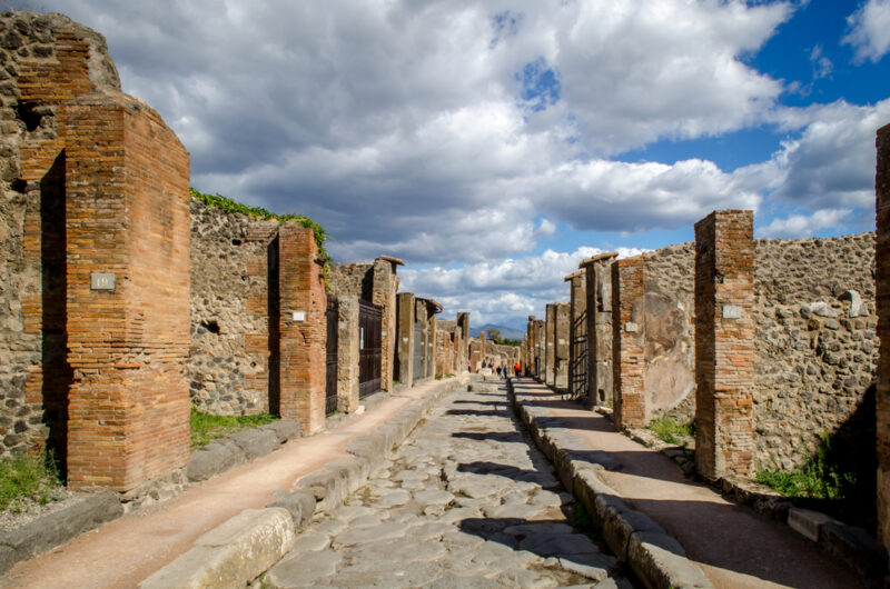 tour of pompeii