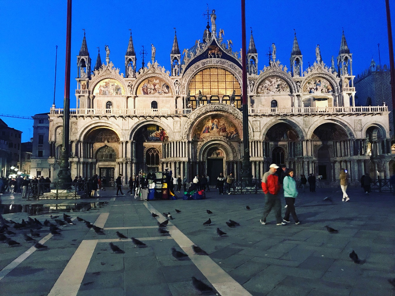 Semi-Private Venice Night Walking Tour & Exclusive St Mark's Viewing ...