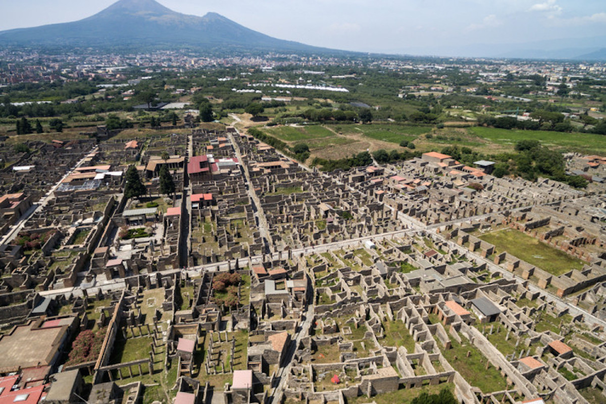 tour of pompeii