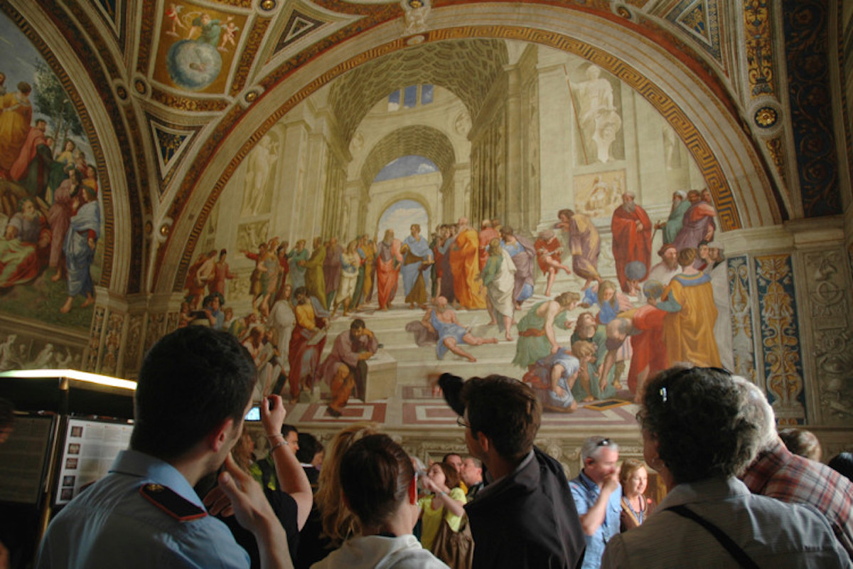 vatican museums at night livtours