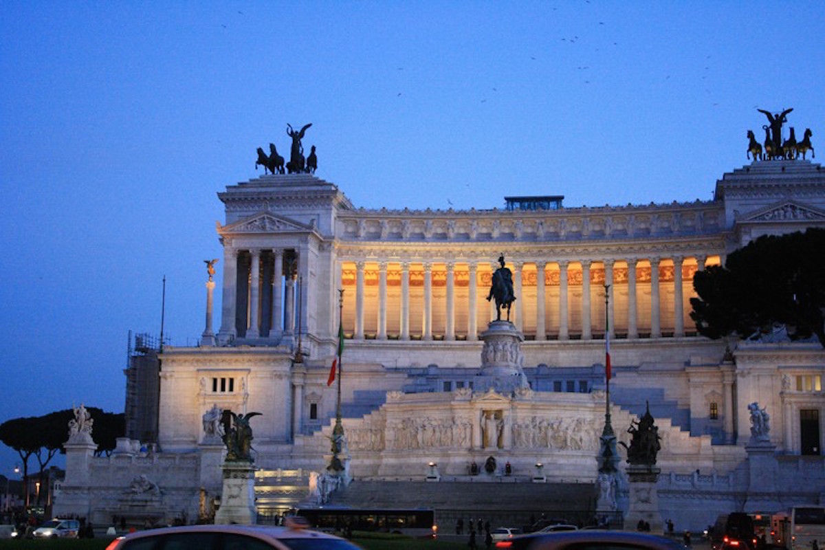 sunset walking tour of rome