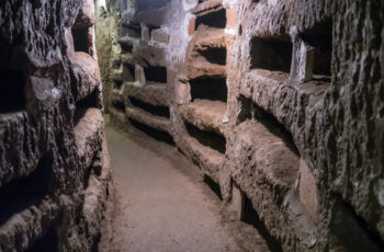 private catacombs night tour rome