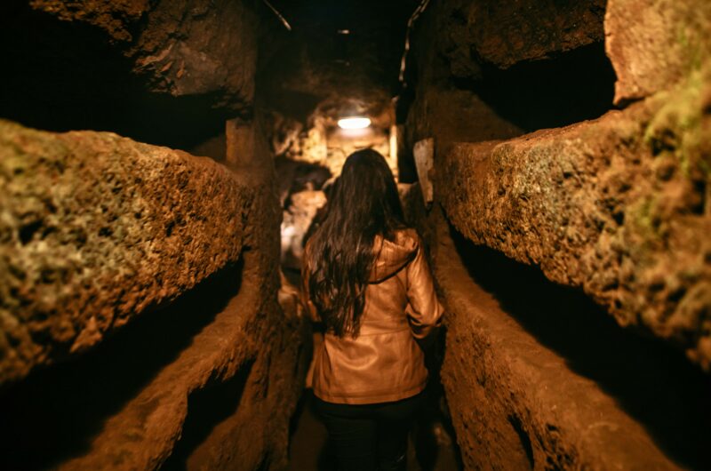 Private Catacombs Night Tour in Rome with Santa Maria Maggiore After Hours