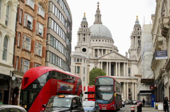 Old London Walking Tour LivTours