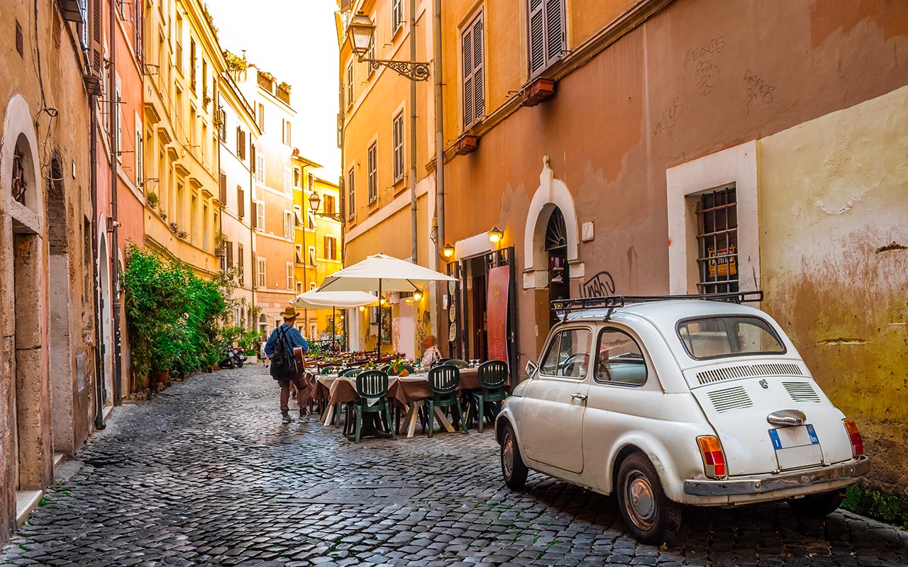 10 Do’s & Don’t’s of Italian Travel Etiquette featured image