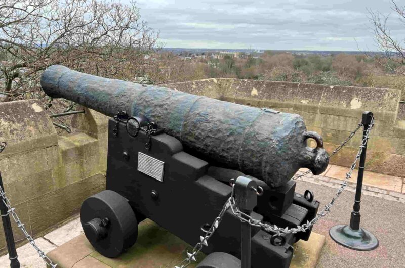 small image * London Windsor Castle Tour Cannon