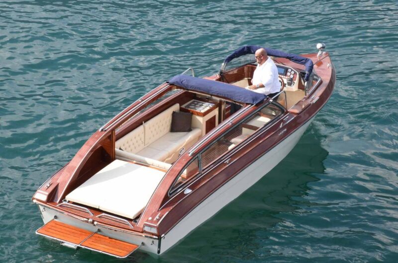 Lake Como VIP private boat tour