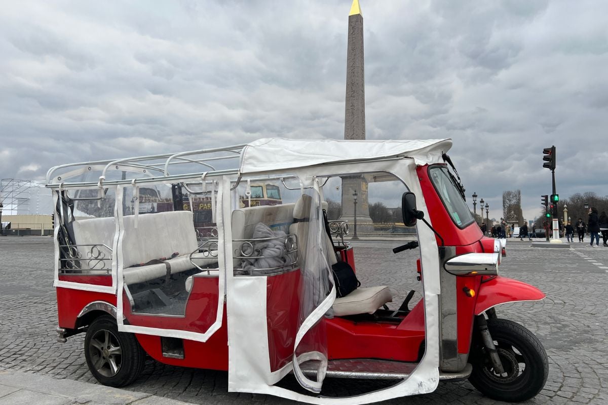 Private Highlights of Paris TukTuk Experience LivTours