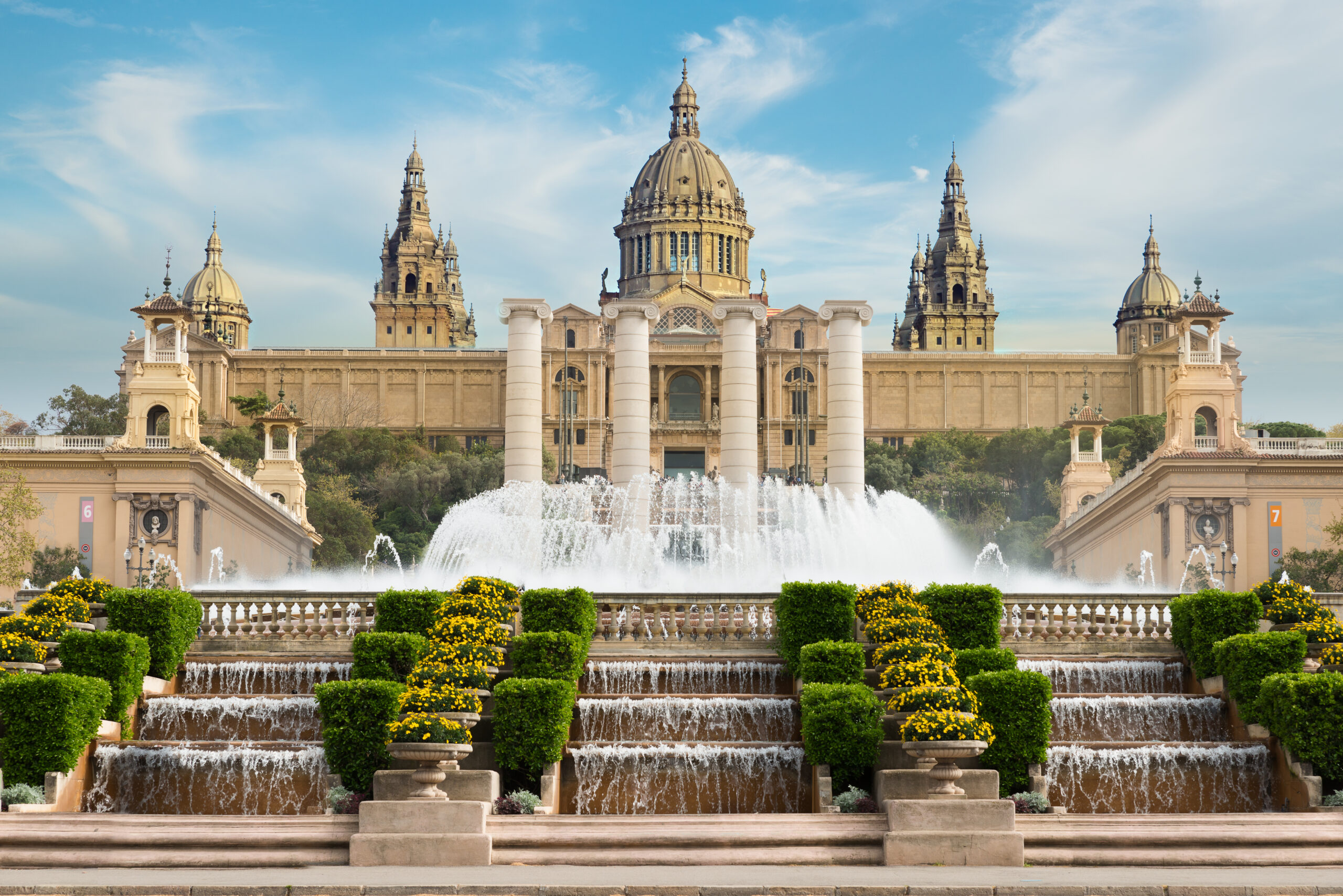 Best semi-private tours in Barcelona featured image