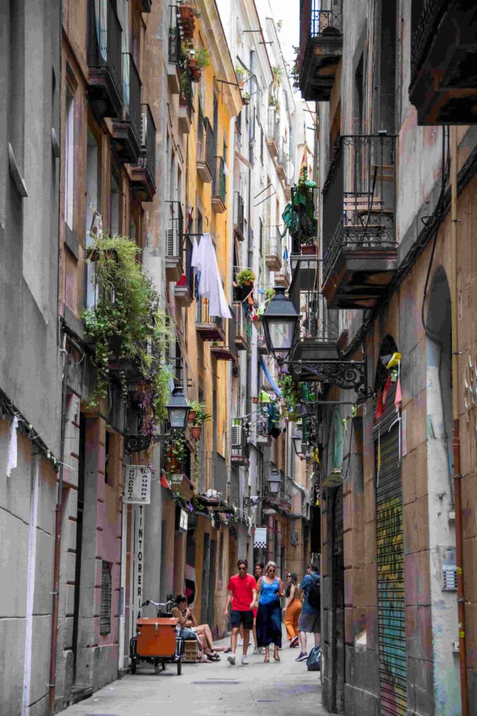 Streets of Barcelona's Gothic quarter picture by Nader Saremi on unspalsh