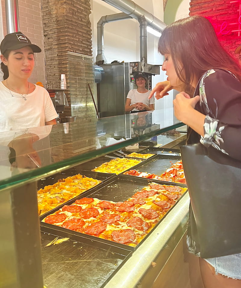 ordering pizza al taglio in rome