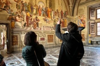 Alone in the Sistine Chapel & Vatican Museums Exclusive Semi-Private Private Tour LivTours