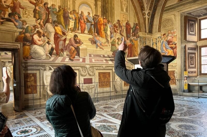 Alone in the Sistine Chapel & Vatican Museums Exclusive Semi-Private Private Tour LivTours