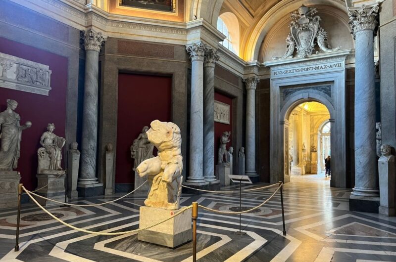 Alone in the Sistine Chapel & Vatican Museums Exclusive Semi-Private Private Tour LivTours