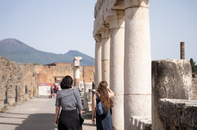 Pompeii ruins tour