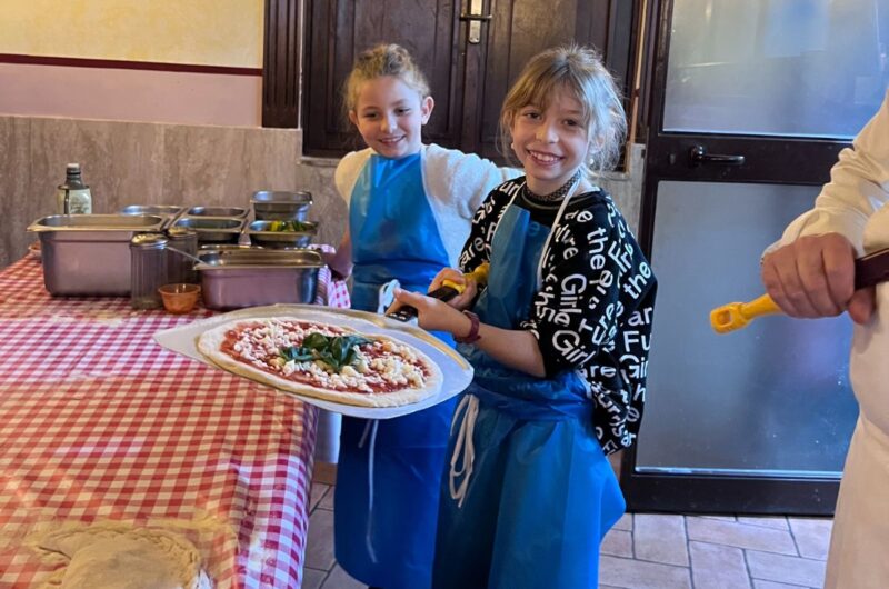 Private Rome Pizza Making Cooking class LivTours