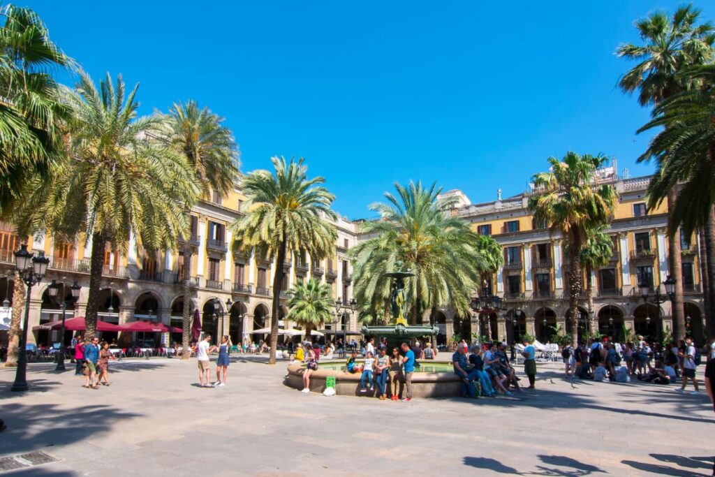 famous square in barcelona