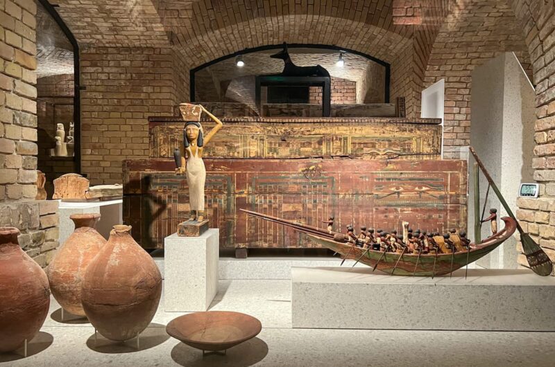 Neues Museum Berlin Private tour LivTours