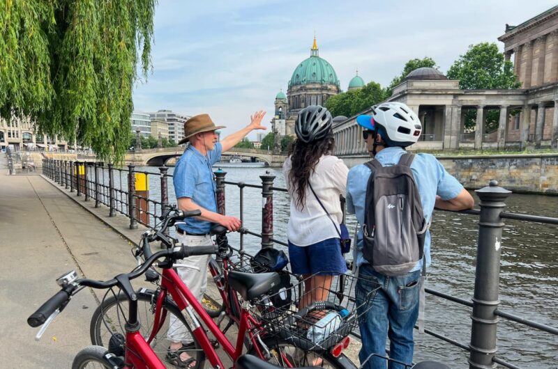 Berlin Bike Tour Private LivTours