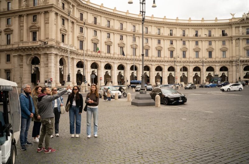 guided private golf cart tour rome with family