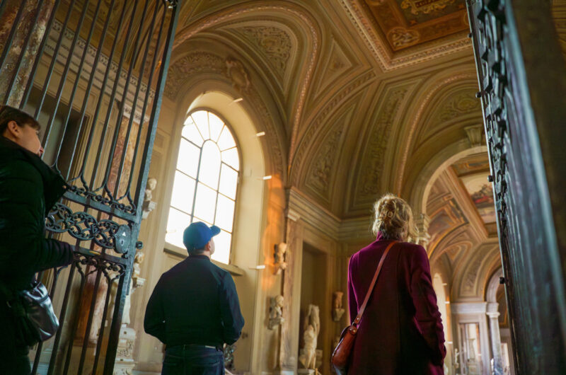 Early morning Private Vatican tour, following the Key Master as he opens for the day