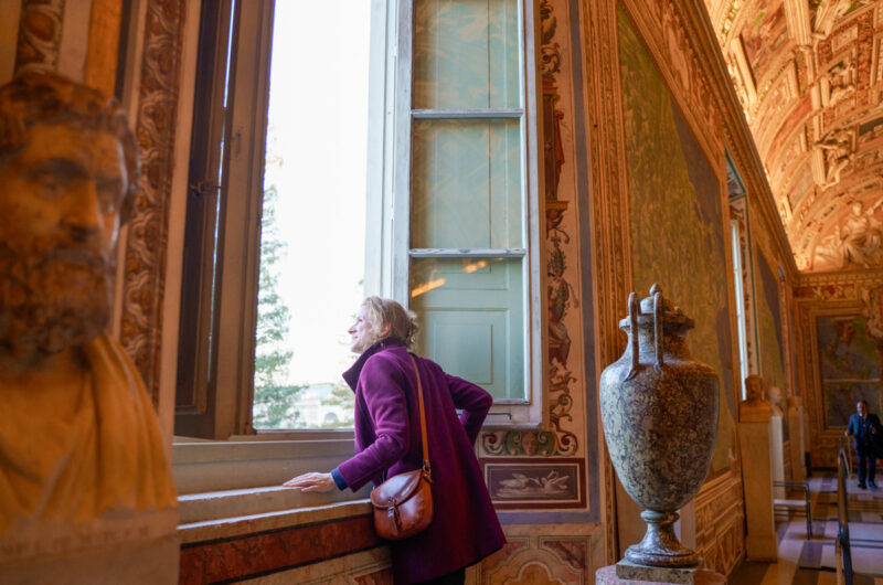Early morning Private Vatican tour, following the Key Master as he opens for the day