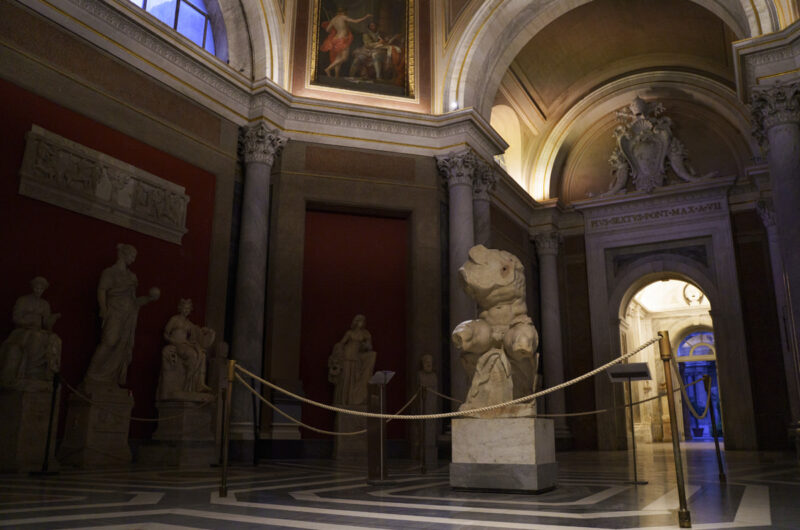 Early morning Vatican tour, following the Key Master as he opens for the day