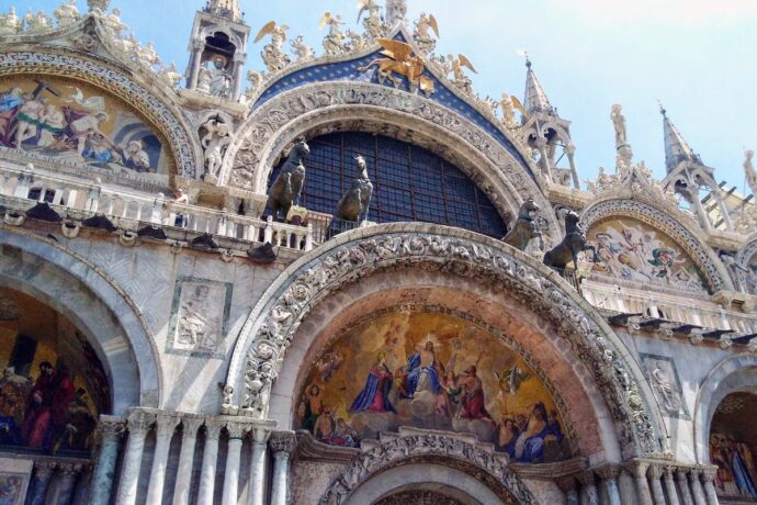 St. Mark's & Doge's Palace Tour with Venice Highlights Combo | Semi Private Liv Tours Walking Tour
