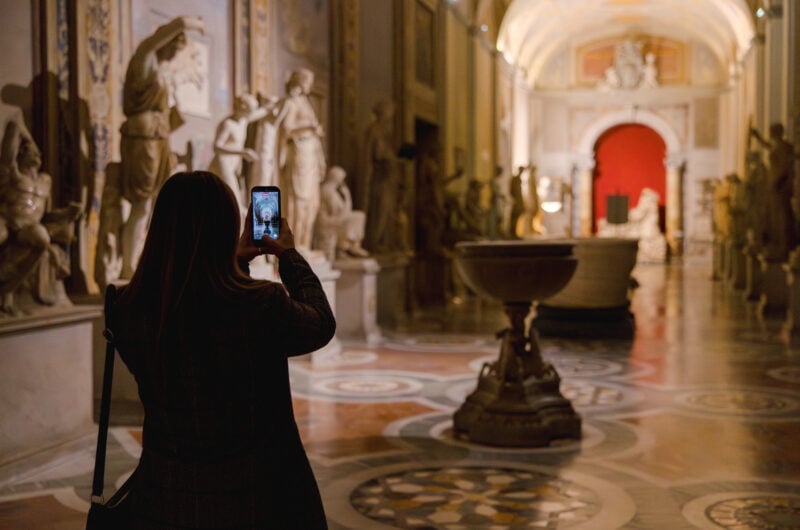 Private tour of the Vatican and Sistine Chapel after it closes for the day, led by an expert guide