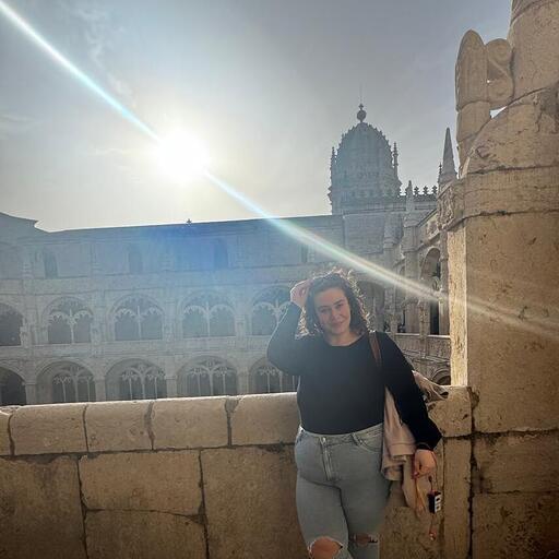 Lorena Cimpean - Fulfilment Specialist